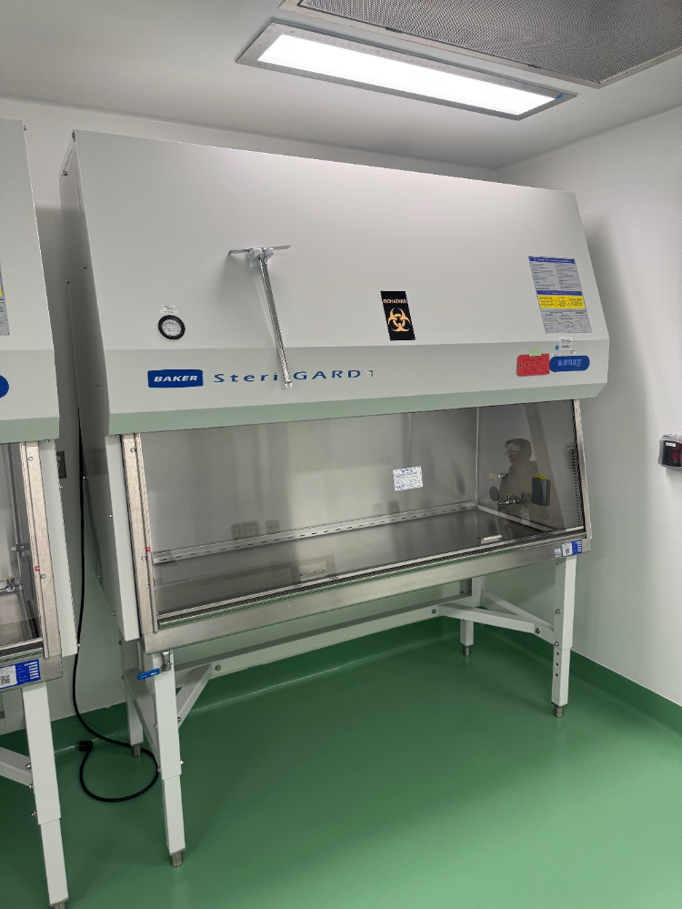 Image of Baker SterilGARD 6' BioSafety Cabinet